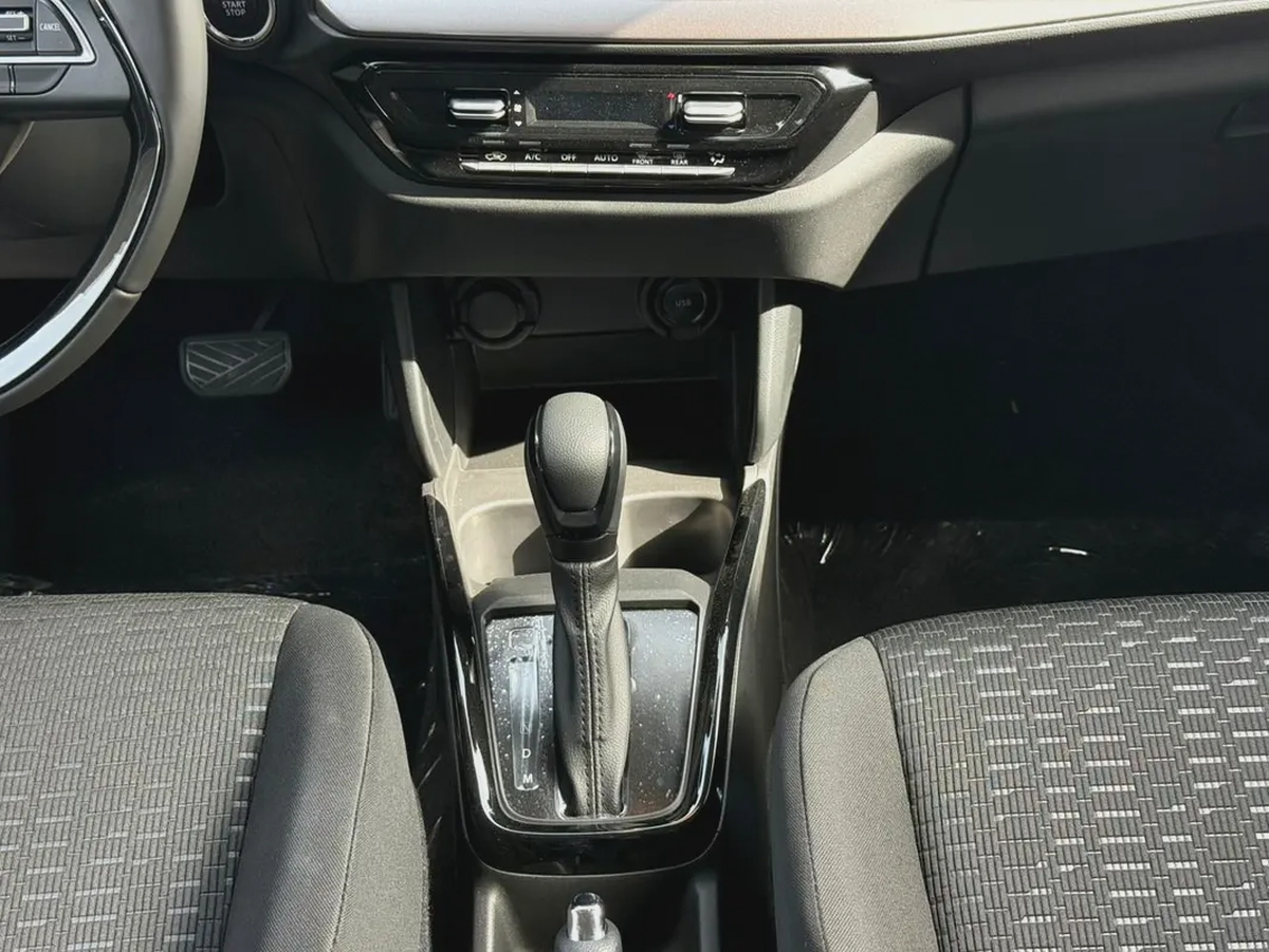 Brand New 2026 Suzuki Swift GLX - Efficiency  Style-7-7