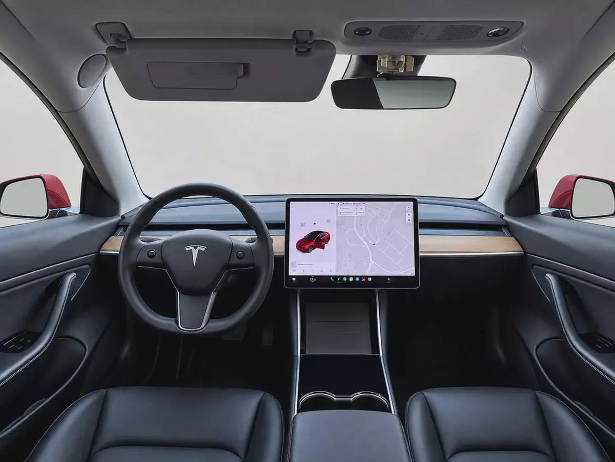 1291 AED Per Month | Zero Deposit | Battery + Drive Unit Warranty Active |Tesla Model Y Long Range-8-8