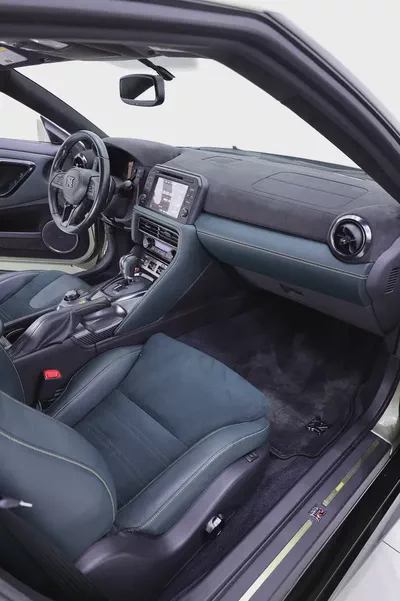 NISSAN GTR T-SPEC 2024 - RARE MILLENIUM JADE EDITION + EXPREME TI EXHAUST SYSTEM + CARBON INTERIOR-7
