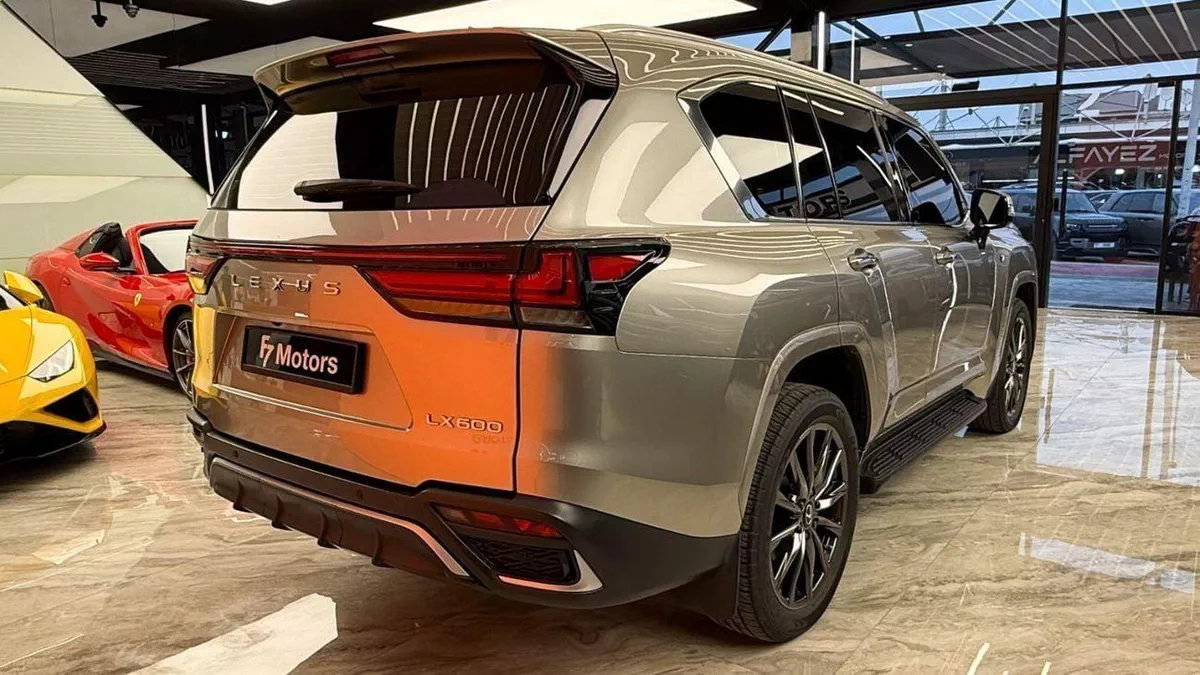 Lexus LX600 F Sport Launch Edition 3.5L Lexus LX600 F-Sport Launch Edition - 2022-16-0