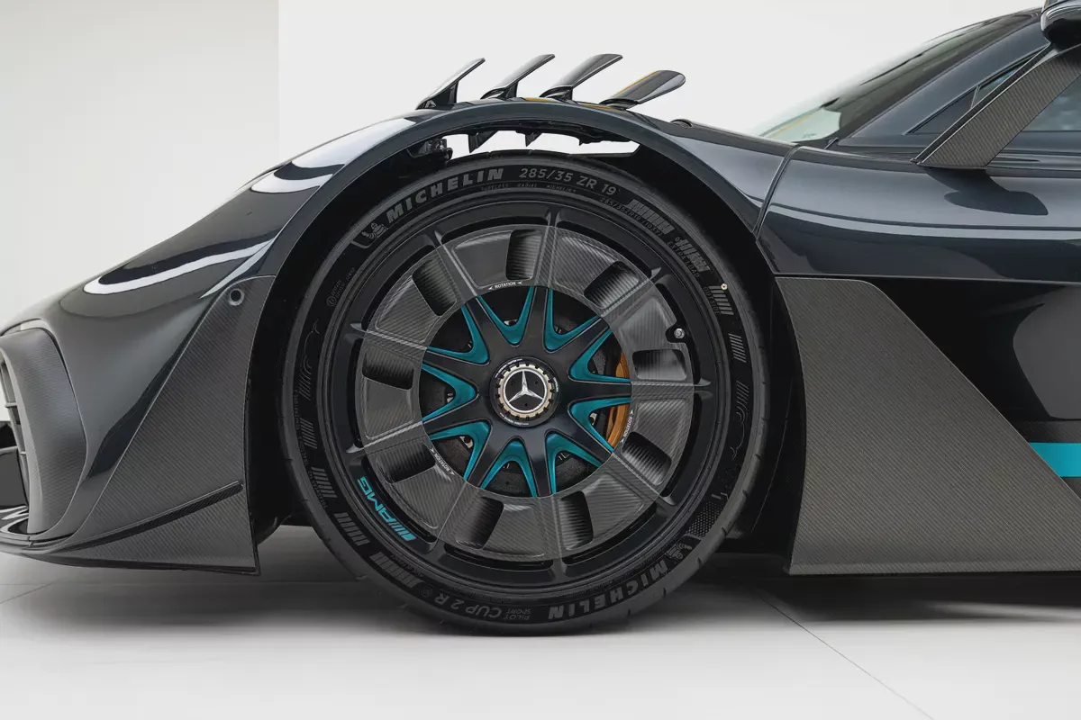 2023 MERCEDES-AMG ONE | 1 OF 275 PRODUCED | FACTORY SPEC | COLLECTOR CONDITION |-8-8