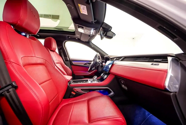 AED 2334 PM | JAGUAR F PACE R DYNAMIC 2022 | UNDER AGENCY WARRANTY SERVICE CONTRACT SEPT 2027| GCC
