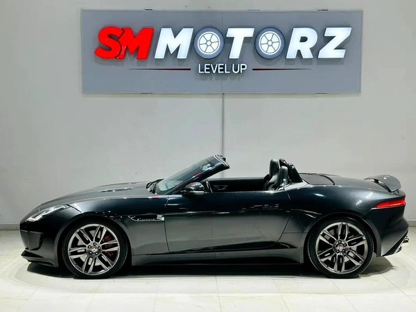 JAGUAR F-TYPE S V8 SUPERCHARGED 2015 ORIGINAL PAINT FULL SERVICE HISTORY AGENCY