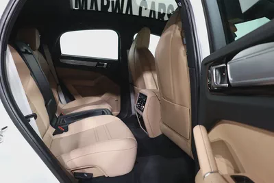 2022 Porsche Cayenne Coupe GCC Specs - Pristine Condition-17