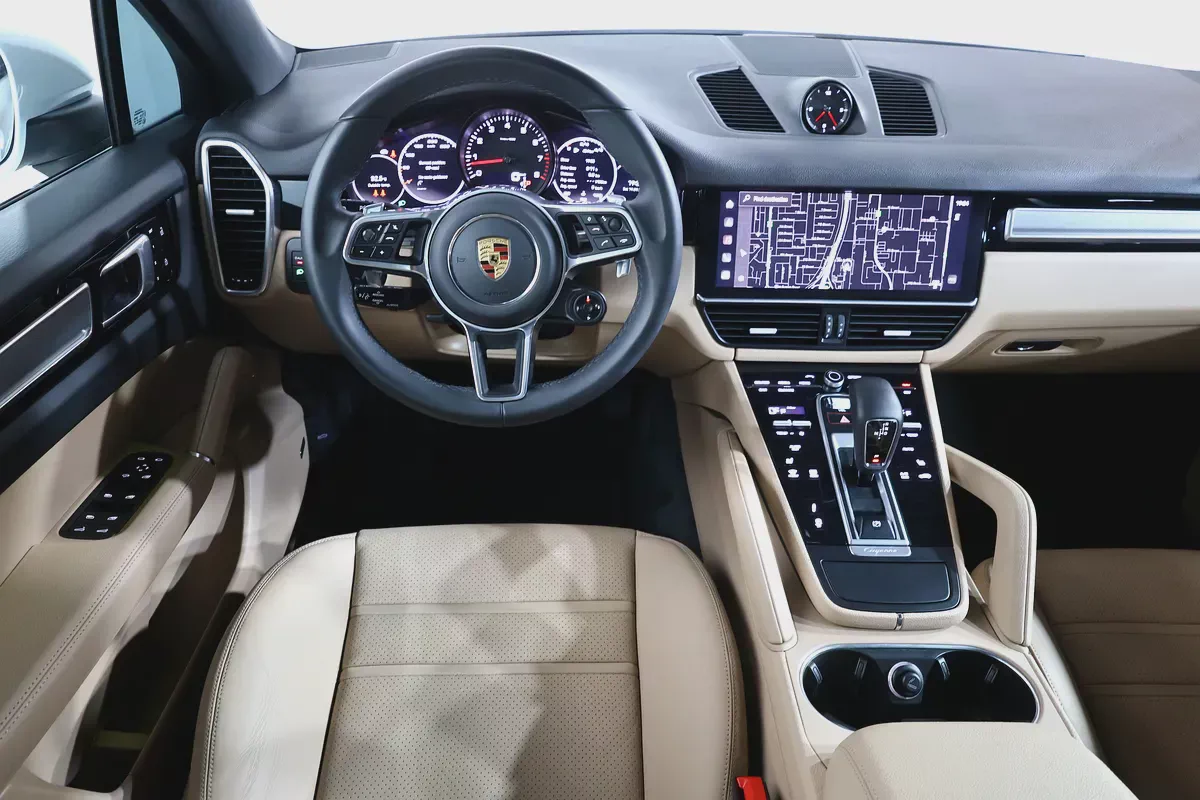 2022 Porsche Cayenne Coupe GCC Specs - Pristine Condition-13-13