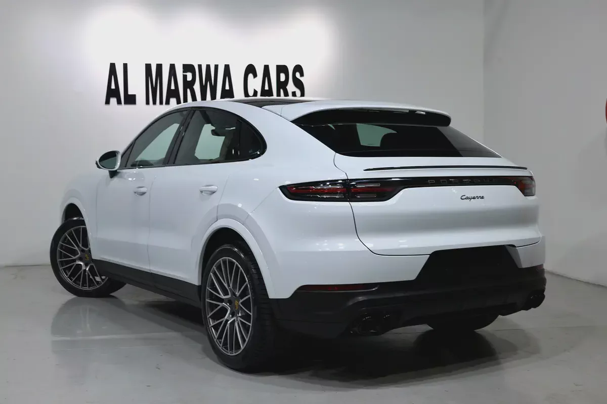 2022 Porsche Cayenne Coupe GCC Specs - Pristine Condition-2-2
