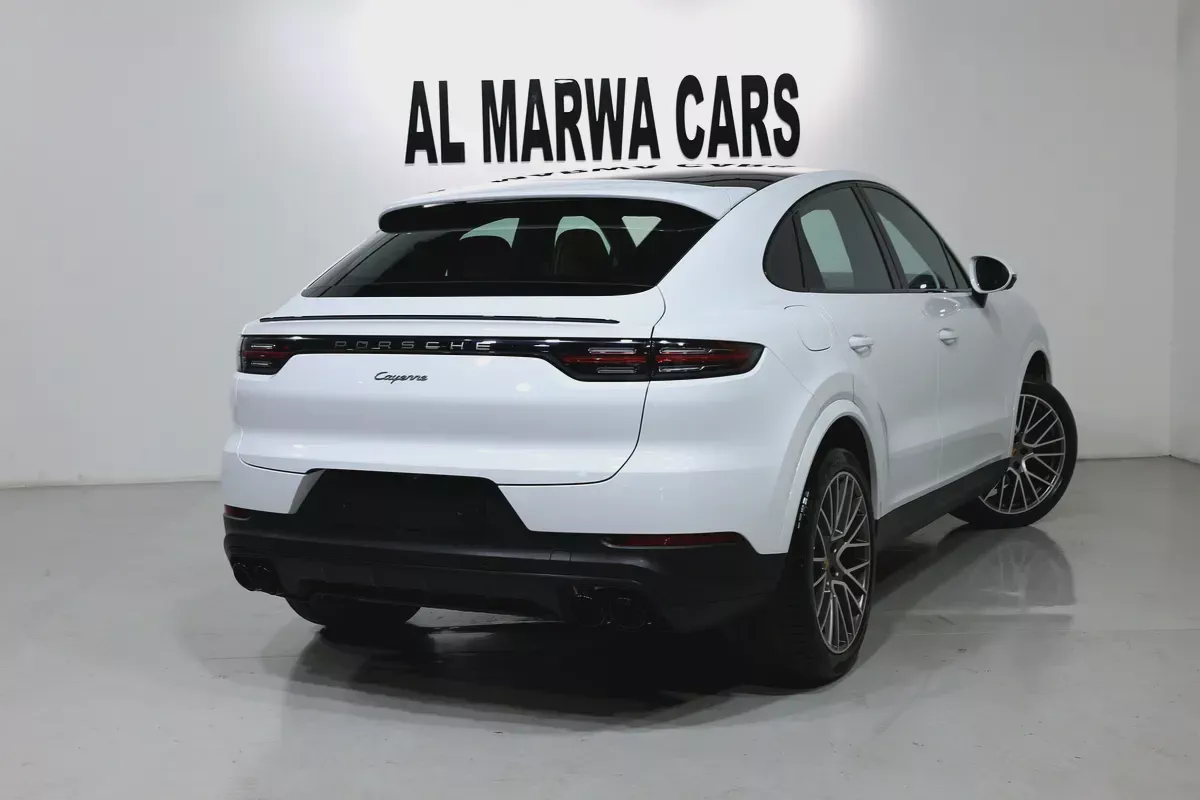 2022 Porsche Cayenne Coupe GCC Specs - Pristine Condition-3-3