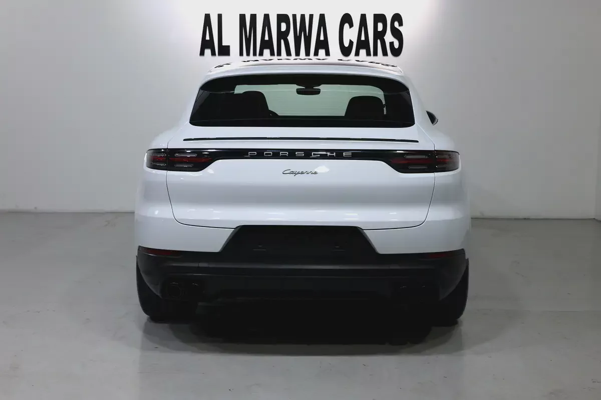 2022 Porsche Cayenne Coupe GCC Specs - Pristine Condition-5-5
