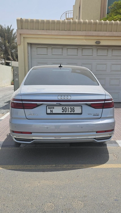 Audi A8 2018 full option only 78.000km well maintained no accidents gcc specification -1