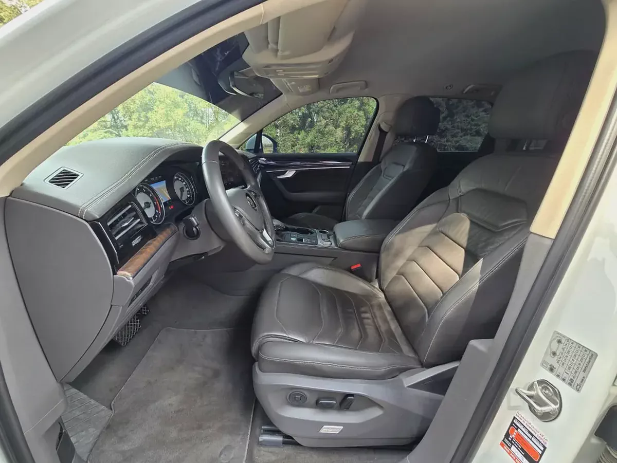 Volkswagen Touareg 2018 | GCC Specs | Excellent Condition | Single owner-14-14