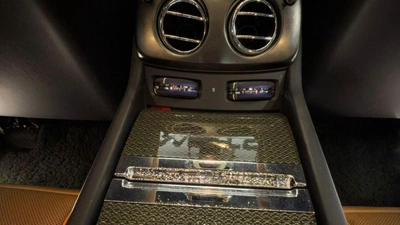 Rolls Royce Wraith Black Badge | GCC Specs | Impeccable Condition | Full Service History-12