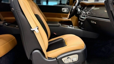 Rolls Royce Wraith Black Badge | GCC Specs | Impeccable Condition | Full Service History-14
