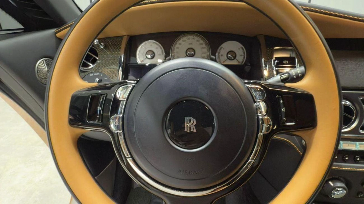 Rolls Royce Wraith Black Badge | GCC Specs | Impeccable Condition | Full Service History-10-10