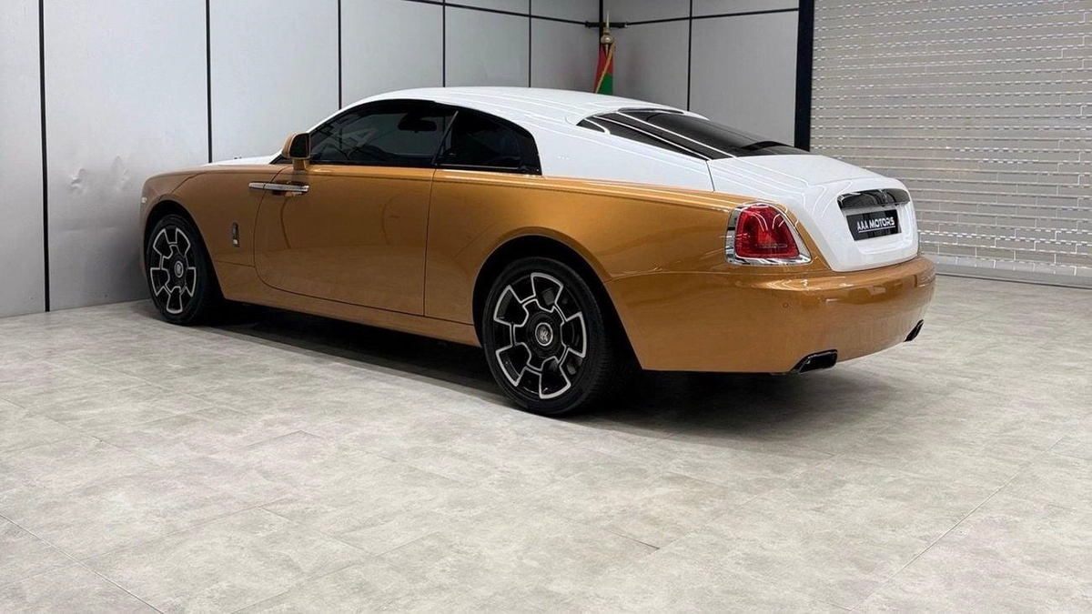 Rolls Royce Wraith Black Badge | GCC Specs | Impeccable Condition | Full Service History-23-23