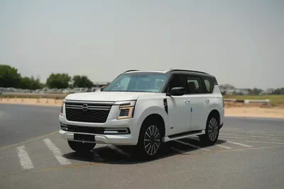 Brand New Nissan Patrol 2026 LE Platinum Turbo | GCC Specs  | WHITE WITH BLACK ROOF | RED INTERIOR-3
