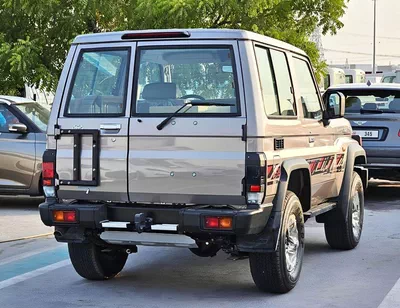 Toyota Land Cruiser 70 LC71 HARDTOP 3DOOR || 4.0L PETROL V6 M/T 4WD | DIFF LOCK | WINCH | OVER FENDER (CODE # X71MM)-3