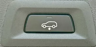 BMW X6 XDRIVE40I M SPORT Warranty & Service 2026 GCC-8