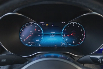 Mercedes-Benz GLC 200 2023-6