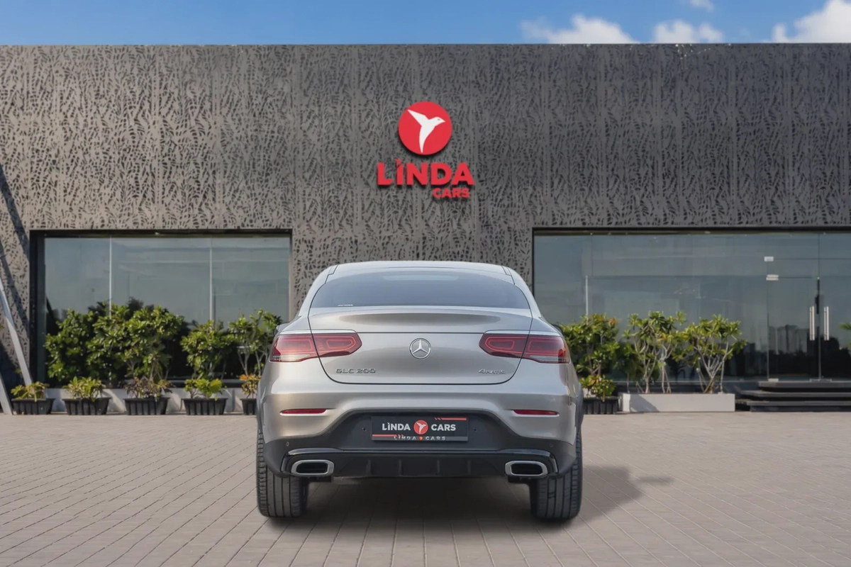 Mercedes-Benz GLC 200 2023-4-4