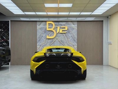 2023 Lamborghini Huracan Tecnica - GCC Specs - Like New-2