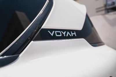 Voyah Free EREV 2025 GCC 1.5L Turbo Plug-in Hybrid Low Mileage-1