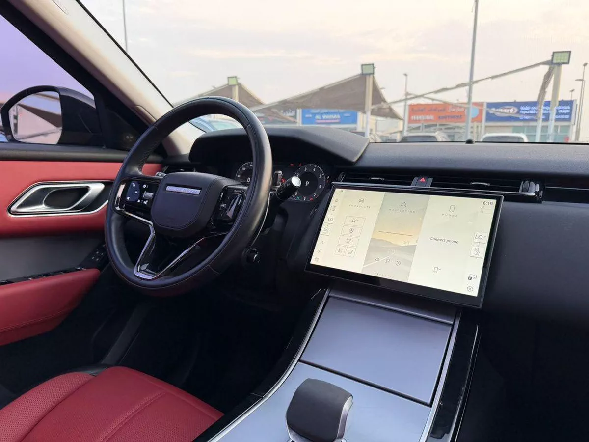 For sale Land Rover Range Rover Velar P250 I Facelift, 2.0 l, 2024 in UAE, Sharjah-2-2