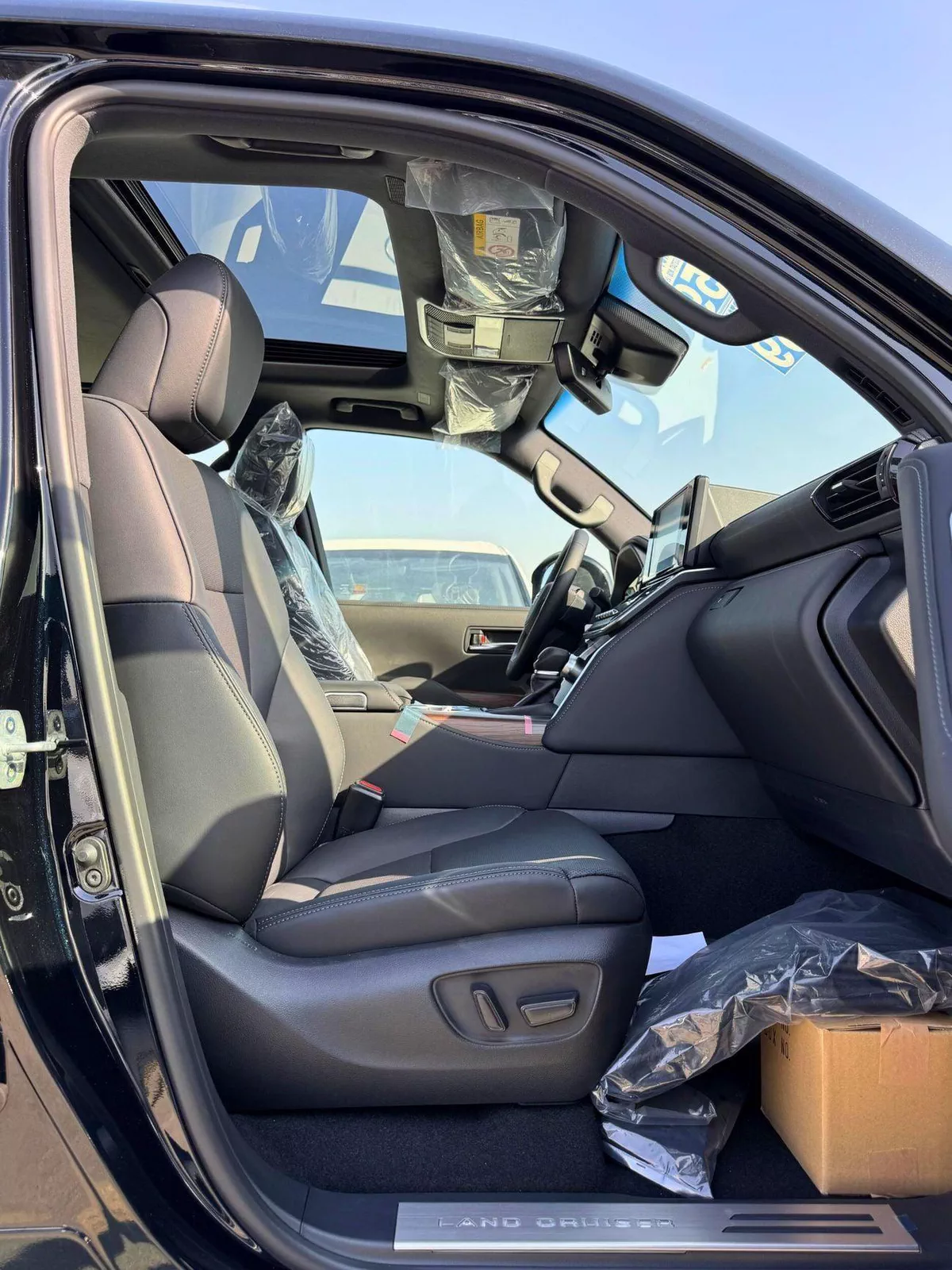 Toyota Land Cruiser GXR 4.0L Full Option | Digital Meter | SUNROOF | CODE# GXR41H-7-0