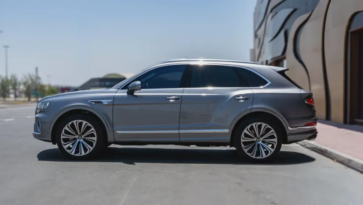 2023 Bentley Bentayga Azure | GCC Specs | Fully Loaded | Crypto Friendly-8-8