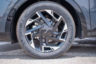 KIA SPORTAGE 1.6 L GT LINE DIESEL MODEL 2025-24