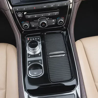 AED 34,950 • Jaguar XJL • 1 Year Warranty-10