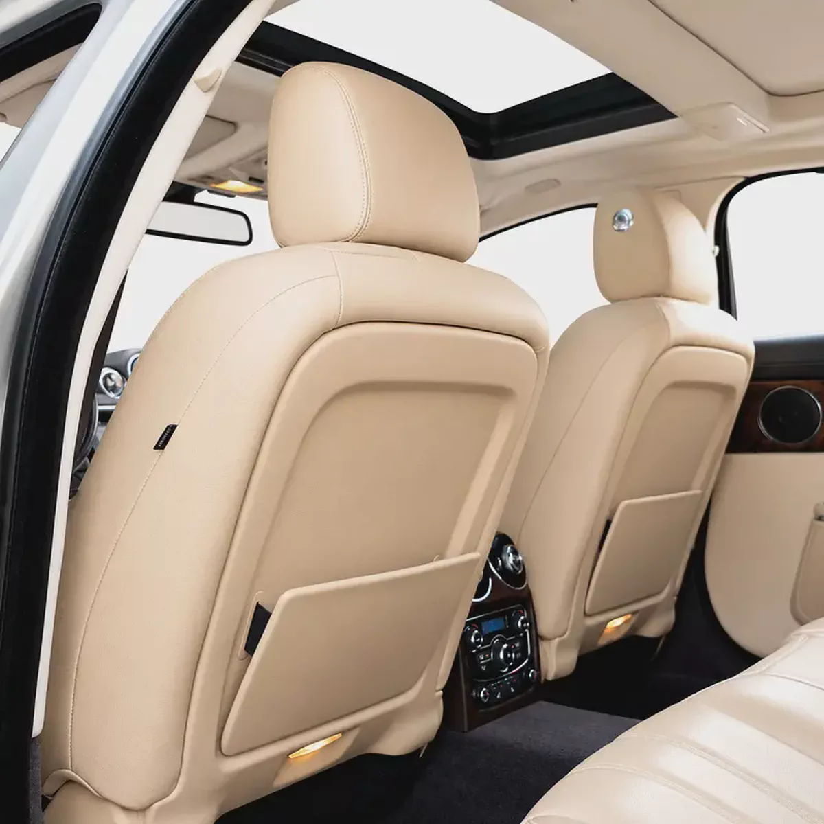 AED 34,950 • Jaguar XJL • 1 Year Warranty-12-12