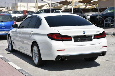 520i RWD 2023 | WHITE-10