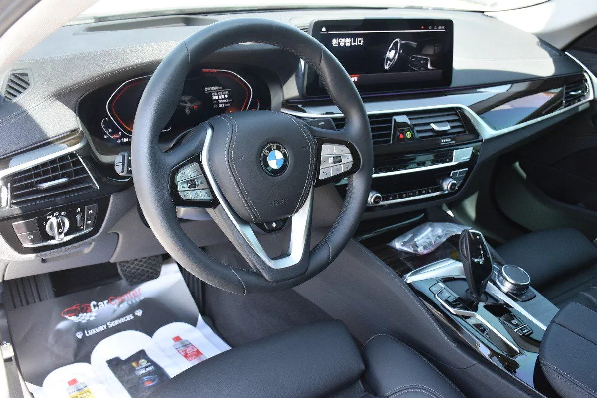 520i RWD 2023 | WHITE-13-13