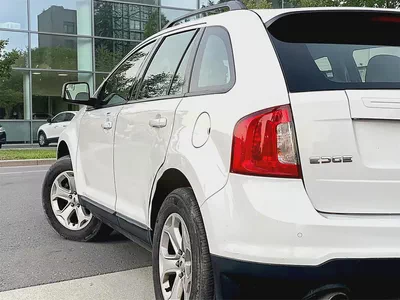2014 Ford Edge SE - GCC Specs 3.5L V6-4