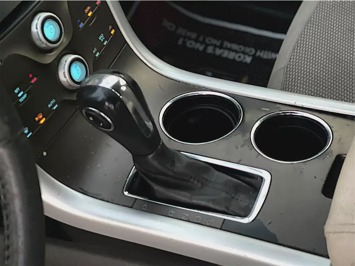 2014 Ford Edge SE - GCC Specs 3.5L V6-12-12