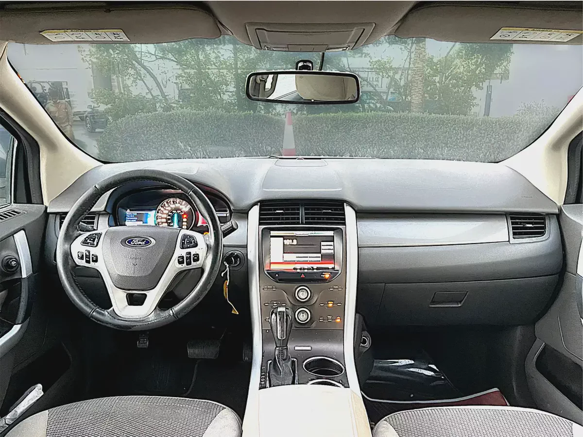 2014 Ford Edge SE - GCC Specs 3.5L V6-13-13