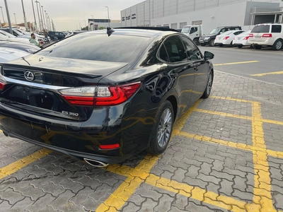 2018 Lexus ES 350 - American Specs - Excellent Condition-4