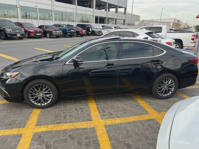 2018 Lexus ES 350 - American Specs - Excellent Condition-7
