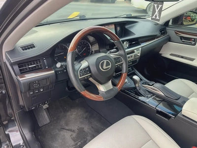 2018 Lexus ES 350 - American Specs - Excellent Condition-9
