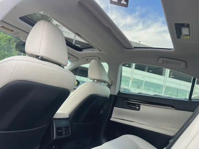 2018 Lexus ES 350 - American Specs - Excellent Condition-12