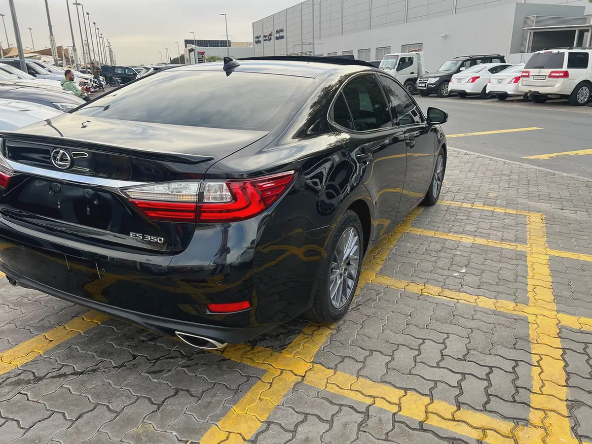 2018 Lexus ES 350 - American Specs - Excellent Condition-4-4