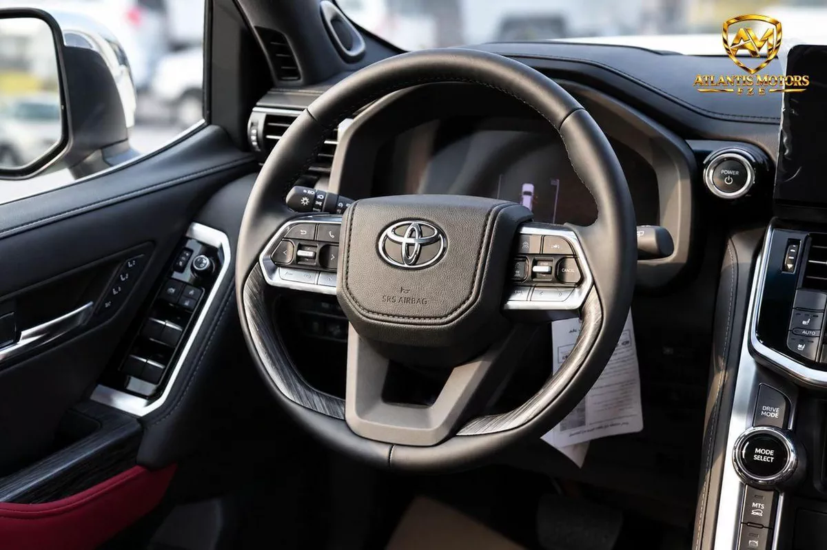Toyota Land Cruiser VXR HYBRID-11-0