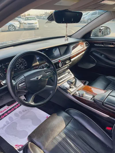 Genesis G90 Ultimate 2017 | American Specs | Pristine Condition-9