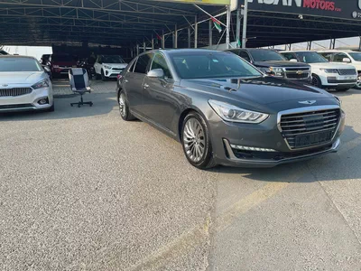 Genesis G90 Ultimate 2017 | American Specs | Pristine Condition-1