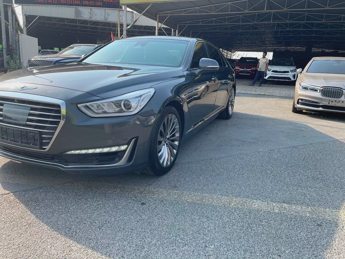 Genesis G90 Ultimate 2017 | American Specs | Pristine Condition-2-2