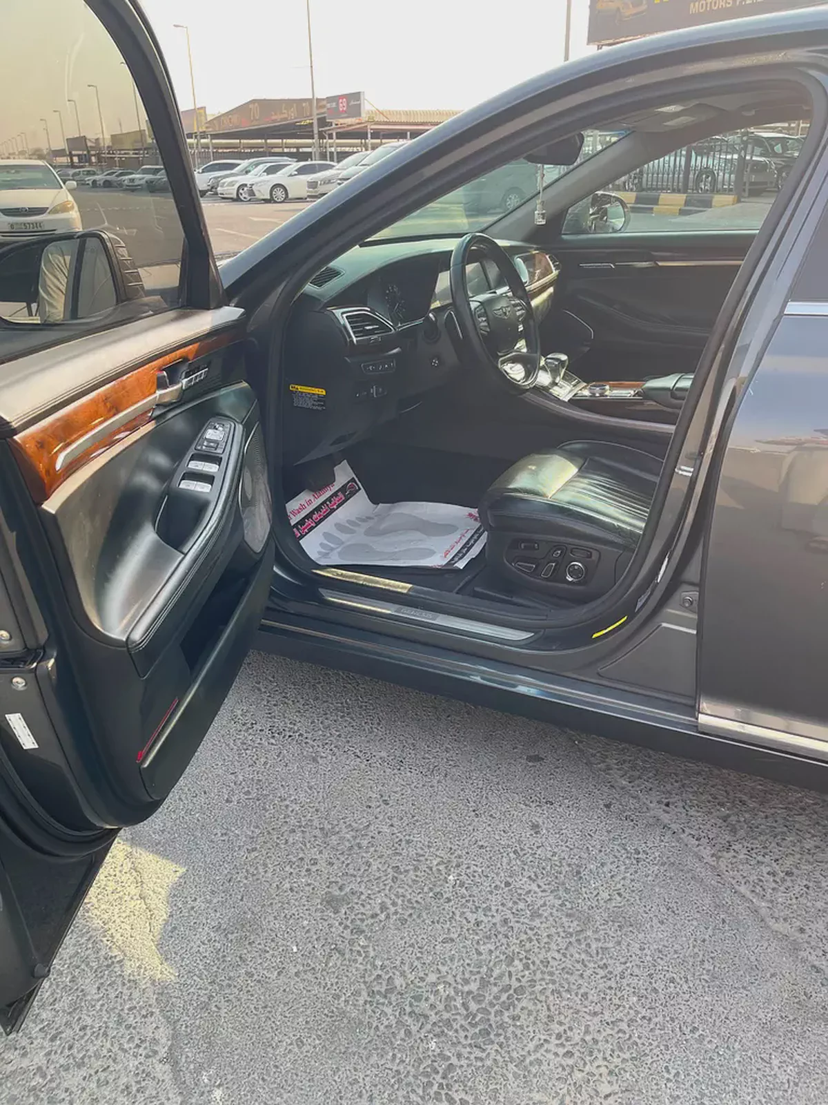 Genesis G90 Ultimate 2017 | American Specs | Pristine Condition-6-6