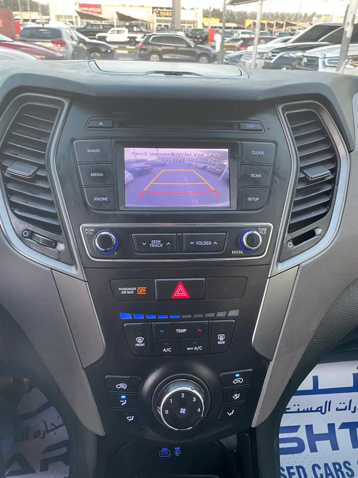 Hyundai Santa Fe SUV-8-8