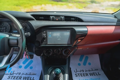 2022 Toyota Hilux GL | 2.7L Petrol | GCC Specs | 4x2-15