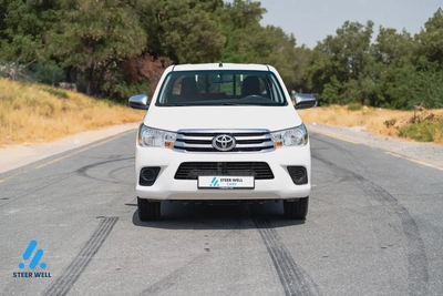 2022 Toyota Hilux GL | 2.7L Petrol | GCC Specs | 4x2-1