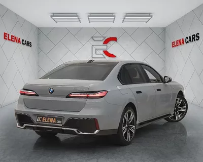 BMW 740i Exclusive - 2023 - GCC Specs - FSH - EXCELLENT CONDITION-3